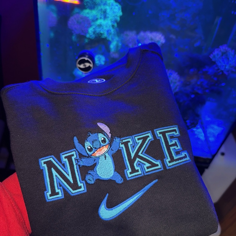 Nike Black Sweatshirt with Stitch
